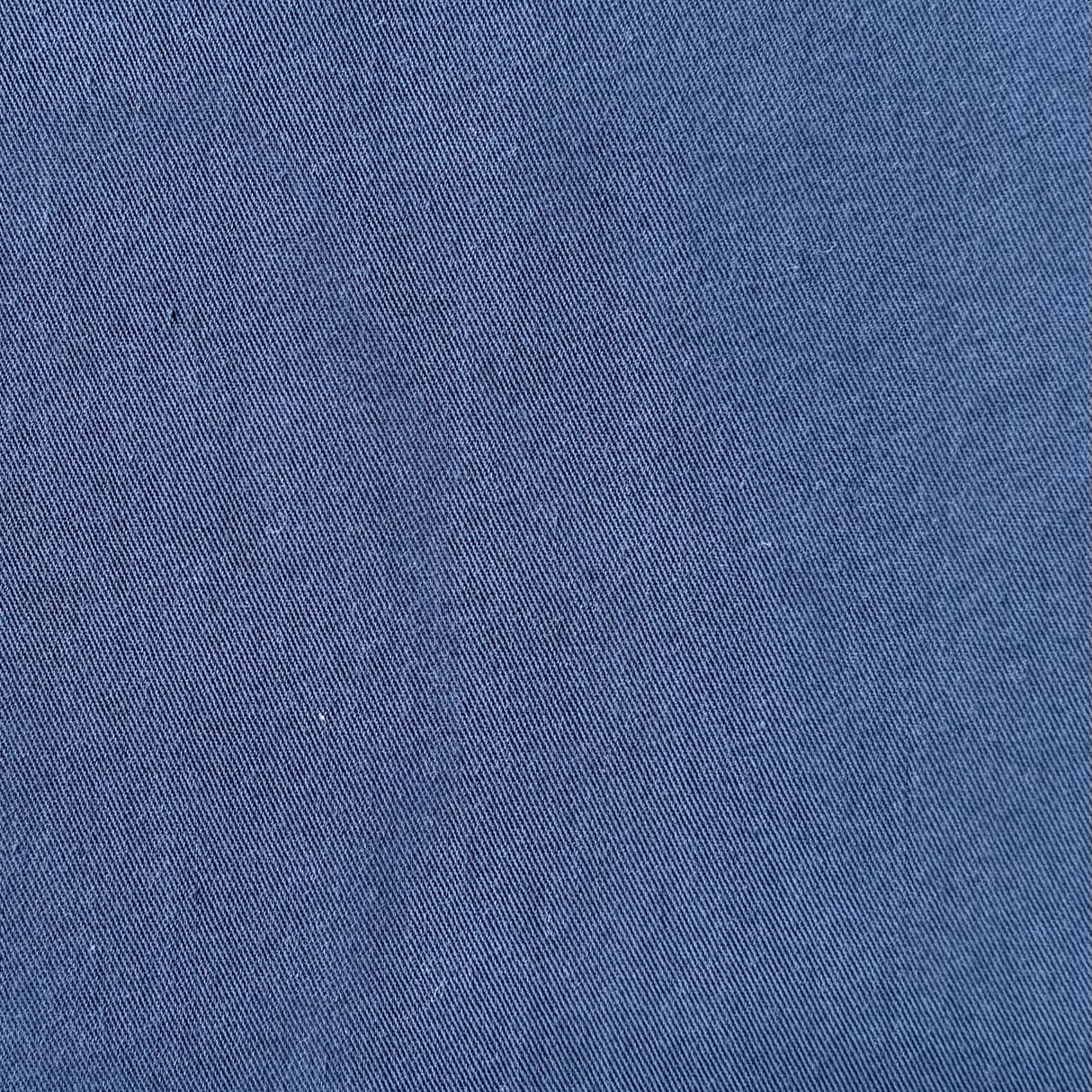 Gabardina camisera (165g m², 1.70m de ancho, sarga 2x1)